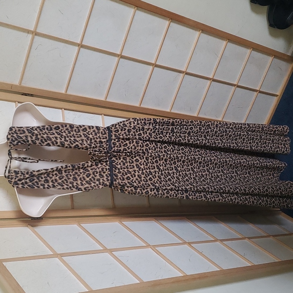 Women Halo leopard Fashion Nova maxi dress size medium - Picture 4 of 8